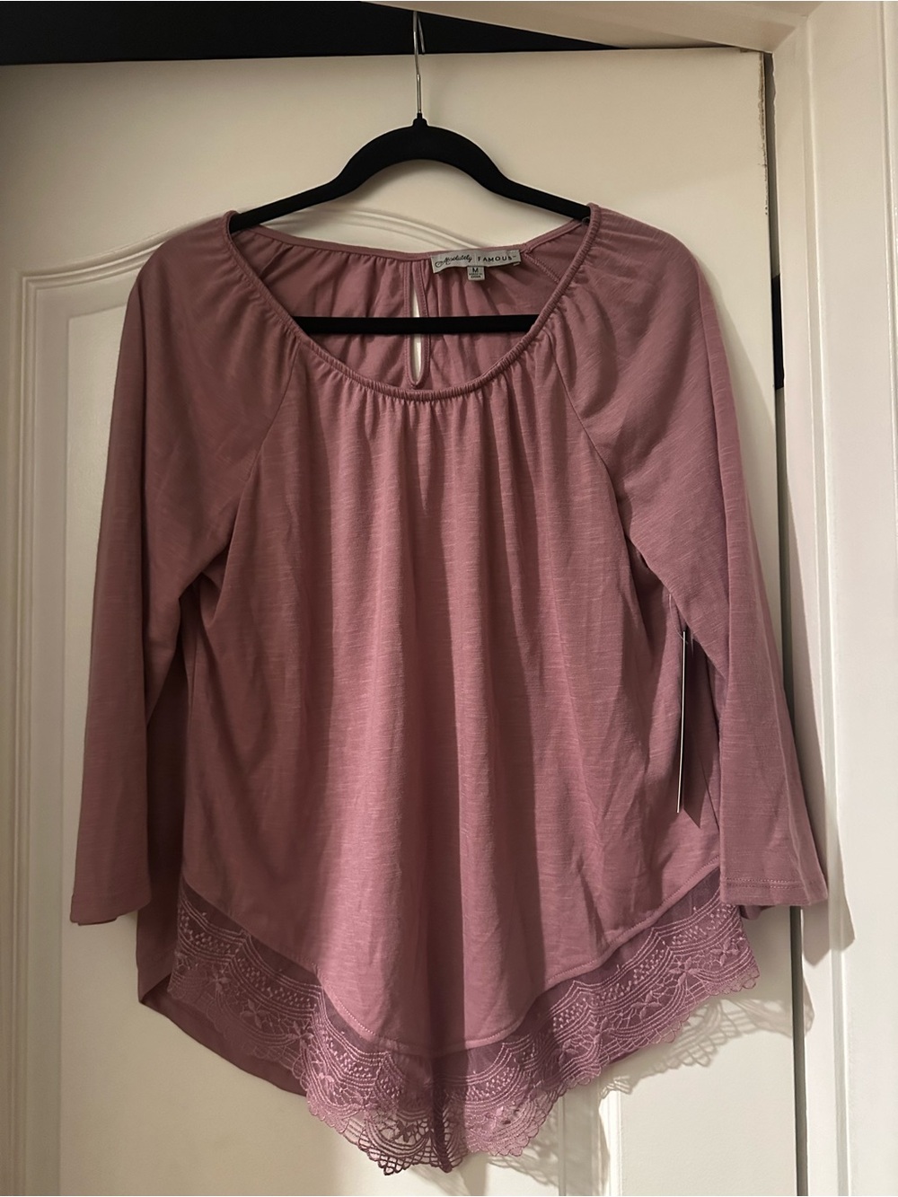 Dusty Rose Lace-Hem Scoop Neck Tunic blouse Size am